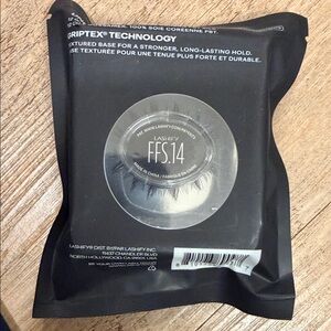LASHIFY FFS.14 False Eyelashes - Black